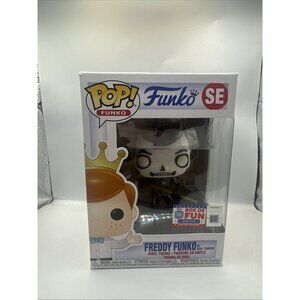 Funko Pop! Vinyl: Freddy Funko - Freddy Funko as Skull Trooper - Funko Giveaway